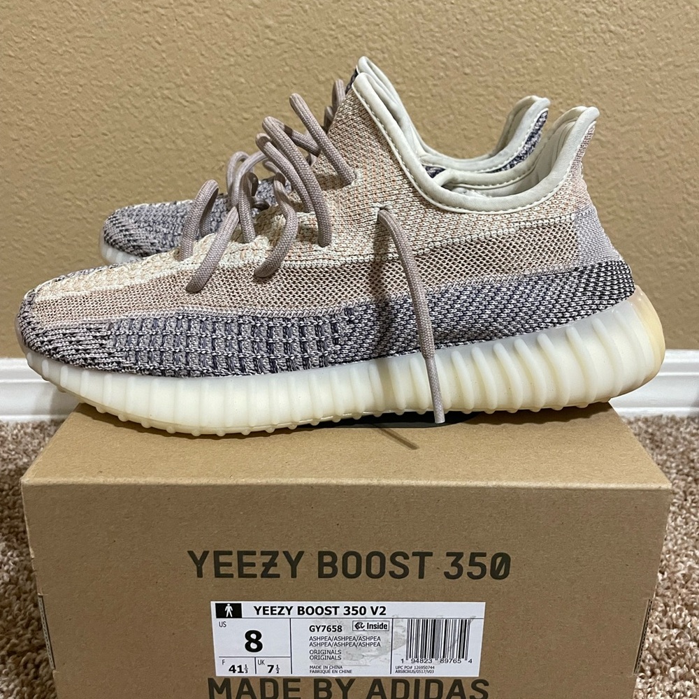 Yeezy Boost 350 V2 “Ash Pearl”